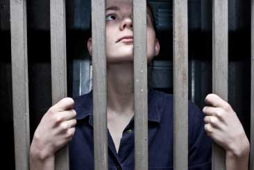 woman-in-Jail